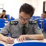 真励志大片！人大保安哥考研成功 成为网络红人
