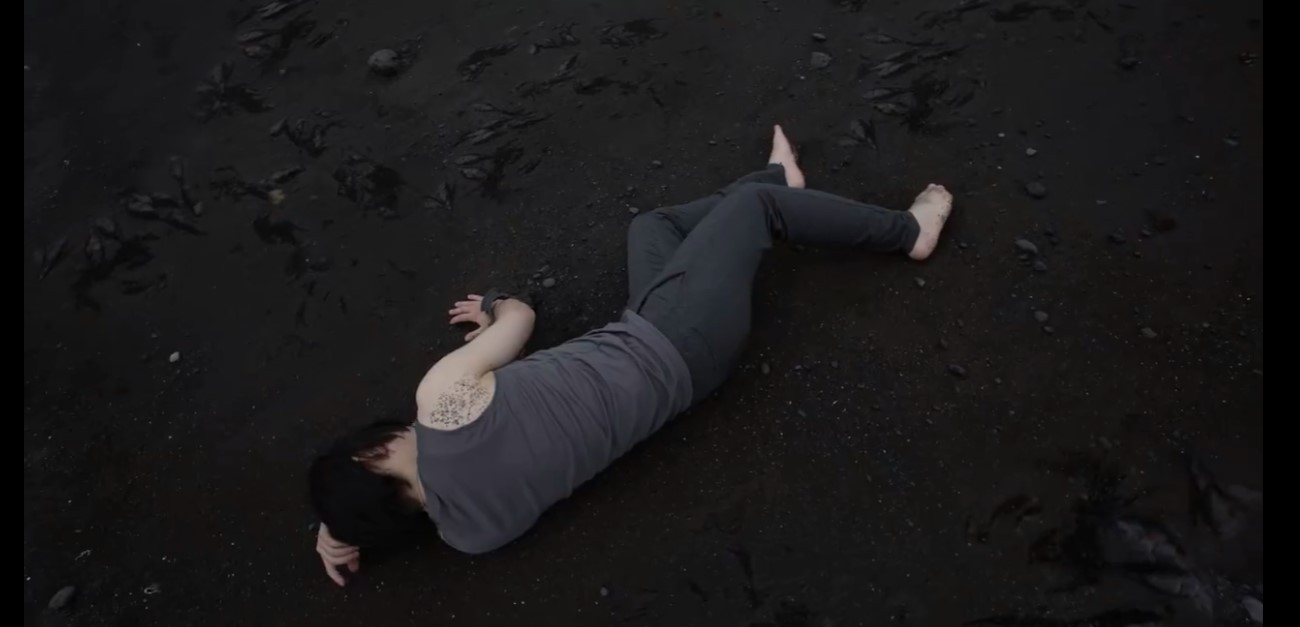 真人还原《死亡搁浅》不能说完全一致 只能说一模一样