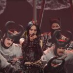 被說像「光明會獻祭」？蔡依林首登大巨蛋腦補成邪教、引陰謀論　總監親解謎：願上祭台