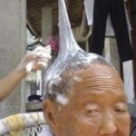 每日轻松一刻 郑州拾荒者装备金属探测仪月入八千