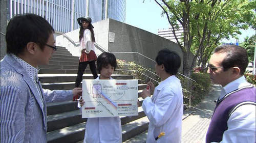 日本节目探寻破解短裙秘诀 女神的正确仰视方法