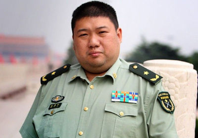 毛新宇的成长往事：家族发言人 与空姐一见钟情