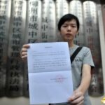 清华生毕业2年后当城管 称再不疯狂我们就老了