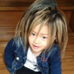 日本小孩打扮成夜店酒保 新生代家长无所忌讳！