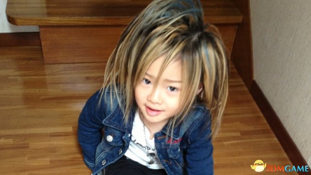 日本小孩打扮成夜店酒保 新生代家长无所忌讳!