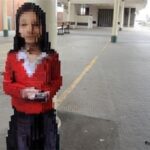 感觉冷飕飕 艺术家用Kinect制作像素女孩雕塑